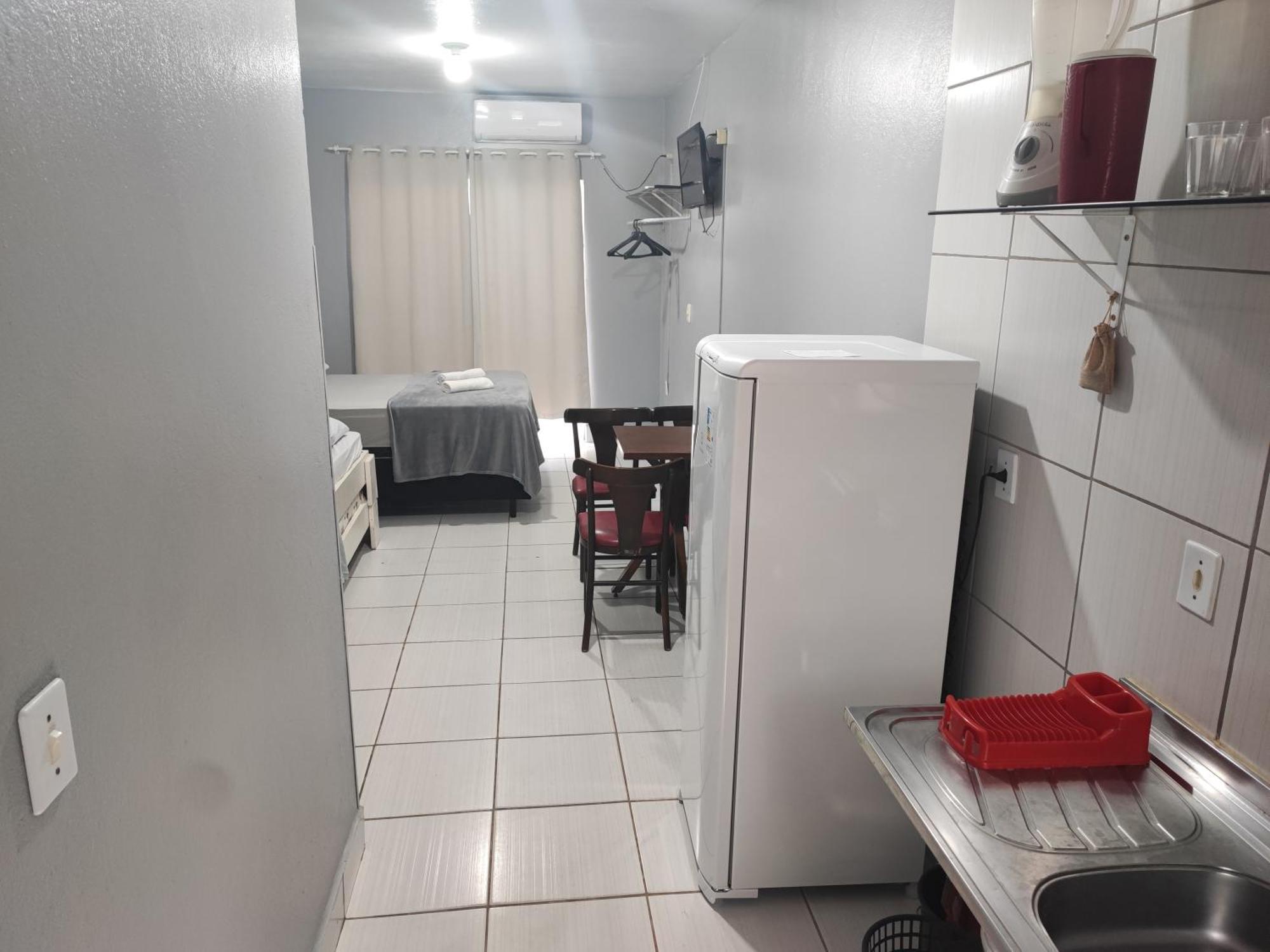 Zzz Bruno Klemtz - Residencial Recanto Dos Passaros Estudio Ate 4 Pessoas Com Ar Split Wifi Coz Vaga Itapema Exteriör bild